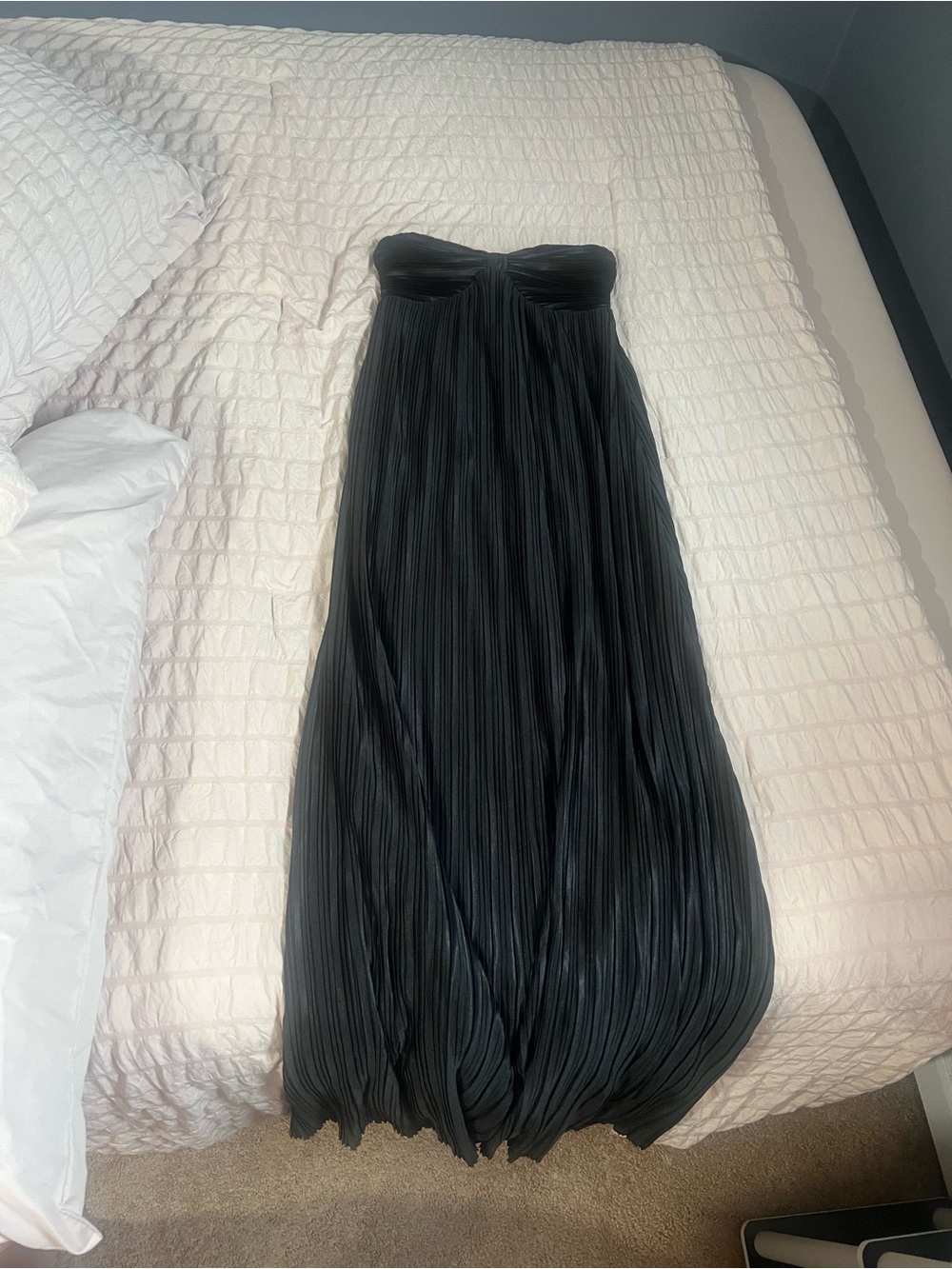 Lulu's Black Strapless Dress